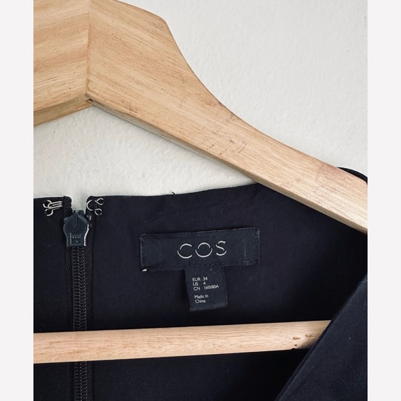 COS • Fit and Flare Dress in Black - Picture 6 of 6